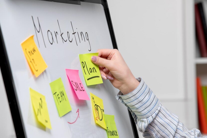 Apa Itu Marketing Communication? Ini Pengertian dan Jenisnya